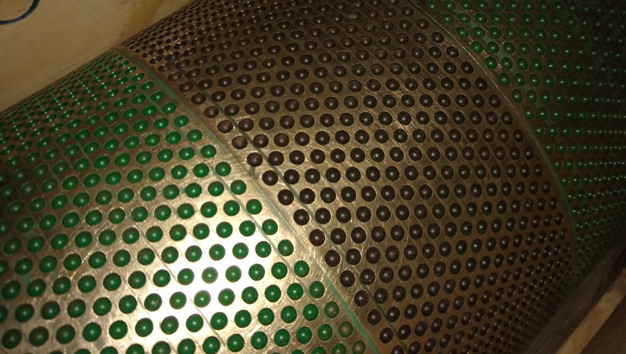 Aneis de cilindro de gotas que passaram pela SantiagoTecBis